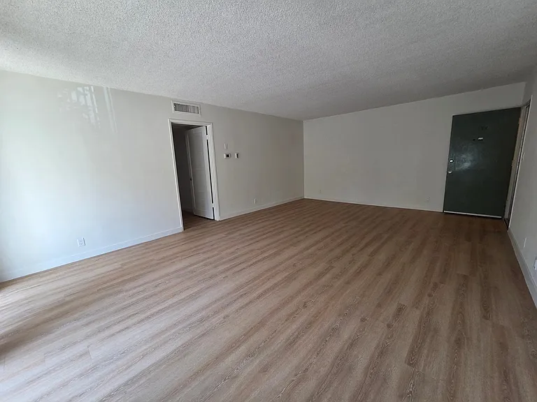 5230 Newcastle Ave #134 — Photo 6