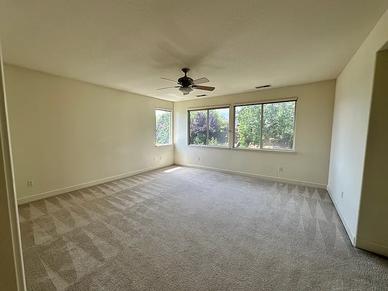 8054 Murcia Way — Photo 49