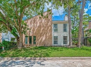 17805 Villa Way Dr, Spring, TX 77379