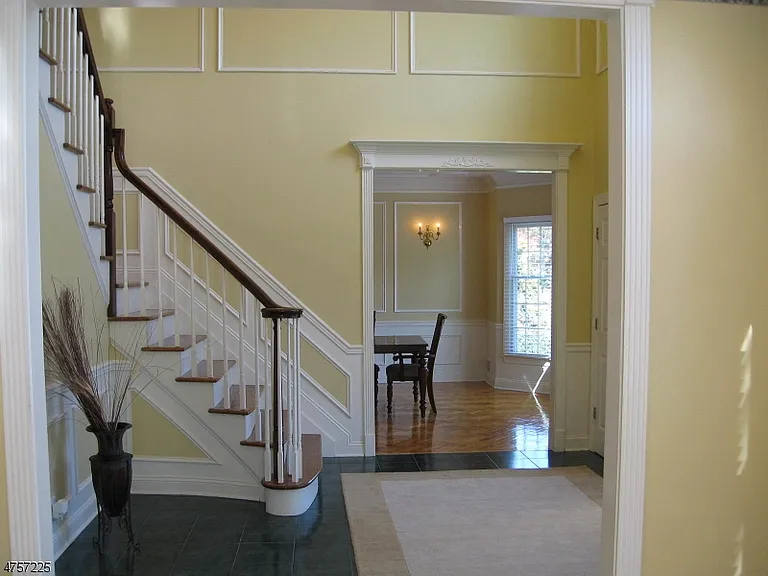4 Cedar Gate Rd — Photo 3