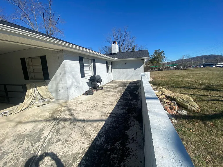 103 Turner Rd — Photo 3
