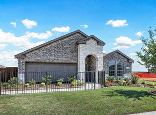 3717 Trails End Rd, Aubrey, TX 76227