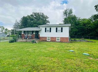 460 Old Broughton Rd, Eldorado, IL 62930