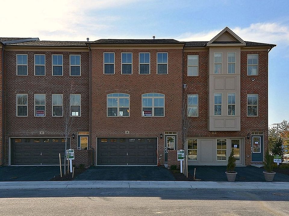 1st image of 4 Arrowleaf Dr