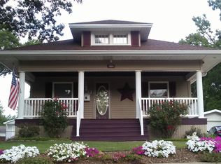 914 S Feldkamp Ave, Springfield, IL 62704