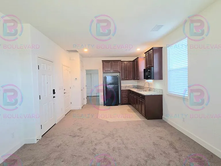 2561 Bridgetown Loop — Photo 9