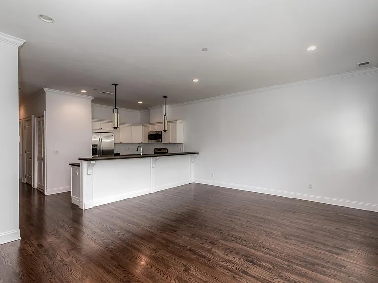 269 Purchase St #C — Photo 4