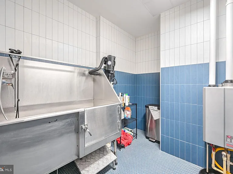 37 L St SE #802 — Photo 21