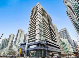 352 Front St W #211, Toronto, ON M5V 0K3