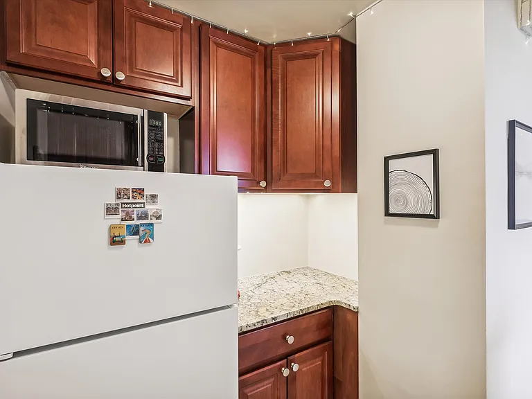 1011 Arlington Blvd #1005 — Photo 10