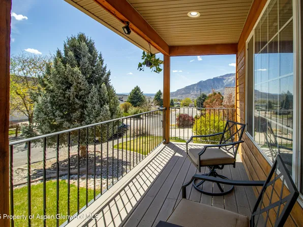 31 Hawthorne Way, Parachute, CO 81635