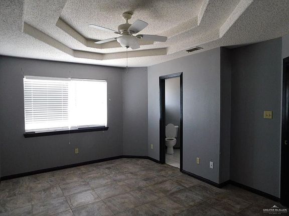 5th image of 3018 Ashley Pl APT A