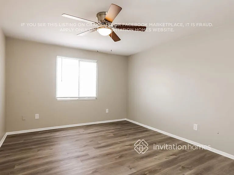 14235 N 39th Way — Photo 9