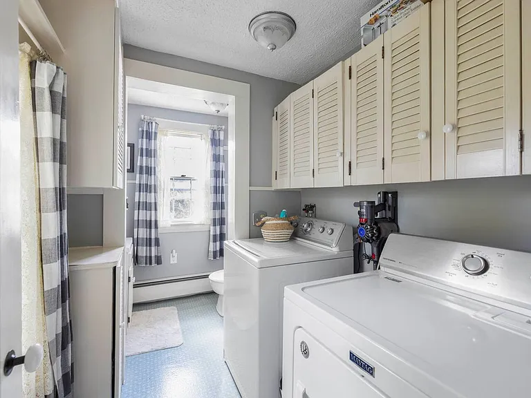 Laundry Room Cabinet