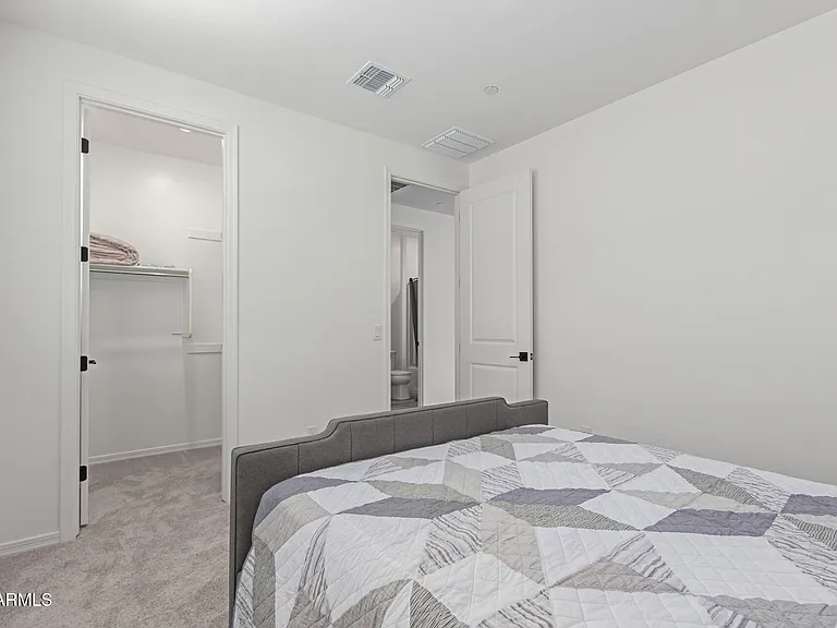 21283 W Edgemont Ave — Photo 32