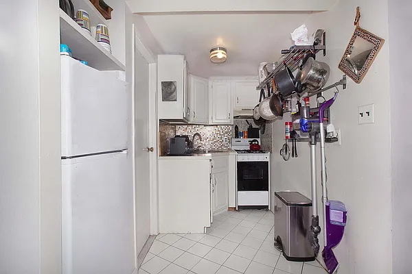 Rented by LG Fairmont Group | media 8