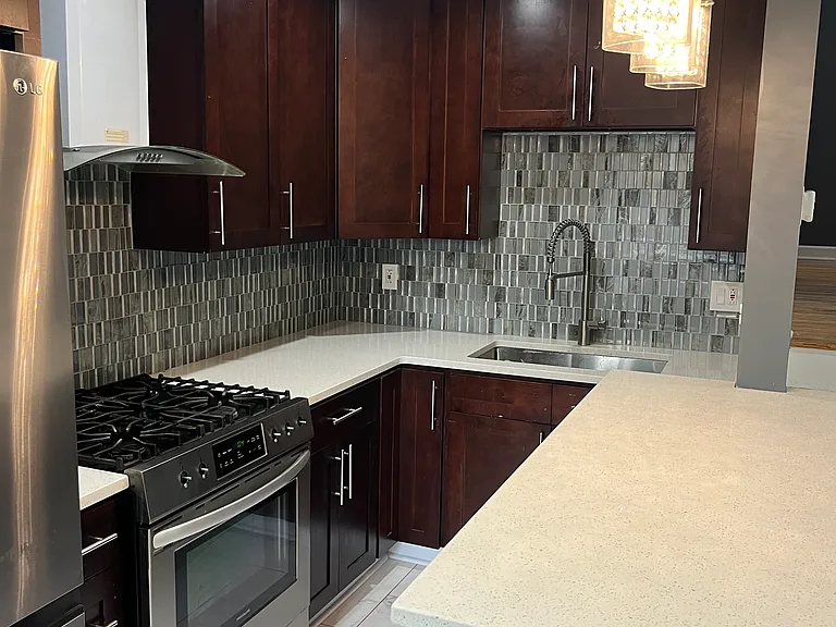 402 N Gerard Ave #402 — Photo 10