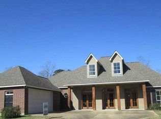 3008 Silver Sand Dr, Baton Rouge, LA 70816