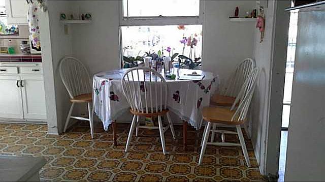 2nd image of 3020 Jarvis St