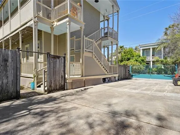 1333 Josephine St, New Orleans, LA 70130