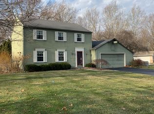 5627 Bonniebrook Rd, Sylvania, OH 43560