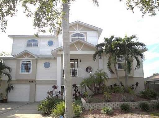 Home for Sale in Treasure Island, FL $550,000