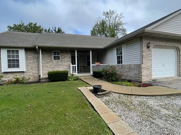 116-118 E Virginia St, Remington, IN 47977