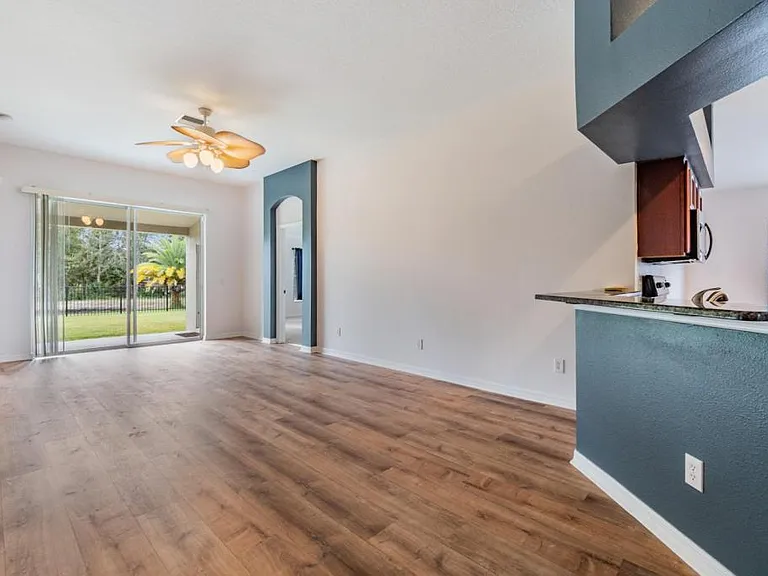 30120 Sotogrande Loop — Photo 10