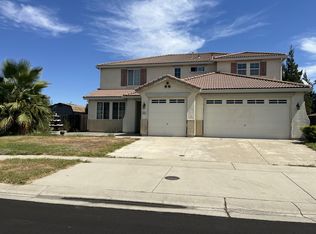 1401 High Noon Dr, Plumas Lake, CA