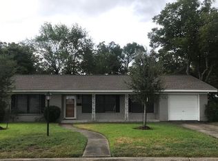 707 E Locust Ave, Victoria, TX 77901