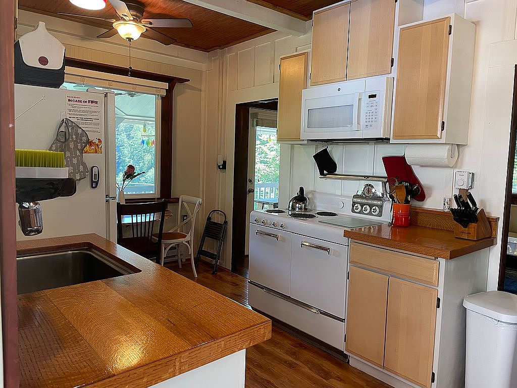 11892 Summerhome Park Rd, Forestville, CA 95436 Zillow