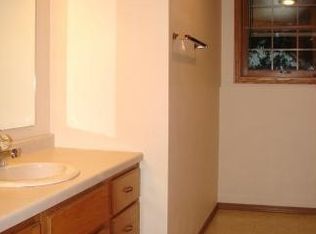 3709 N Chappell Dr, Appleton, WI 54914