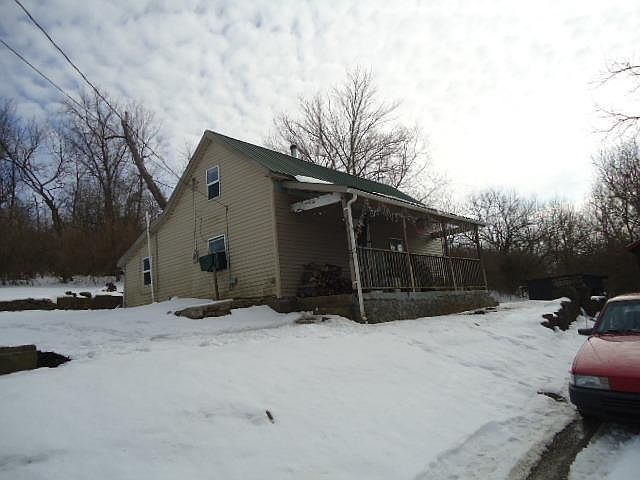 2nd image of 3020 Cane Ridge Rd