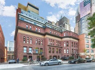 11 Saint Joseph St #905, Toronto, ON