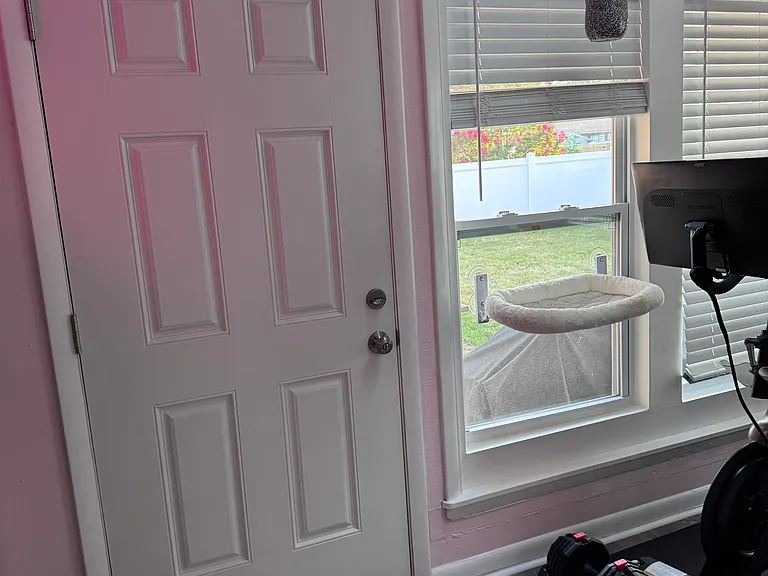 9501 Beaumont St — Photo 11