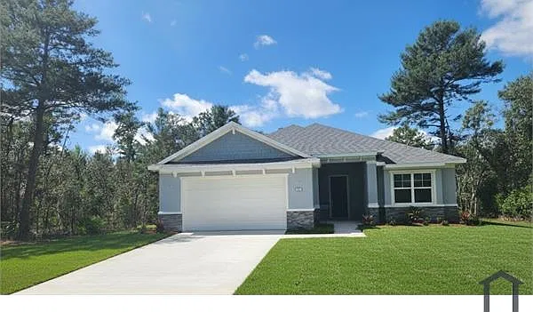 3 bed, 2366 sqft, $2,000 — Photo 1