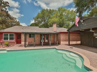 8202 Chestnut Forest Dr, Houston, TX 77088