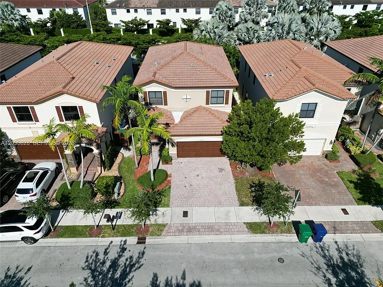 8858 NW 101st Pl — Photo 13