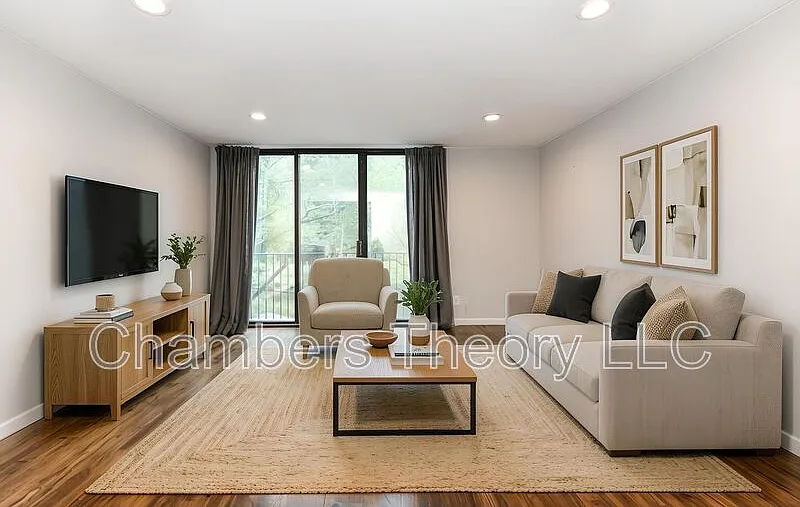 3 bed, 2.5 bath, 2112 sqft, $4,000 — Photo 4