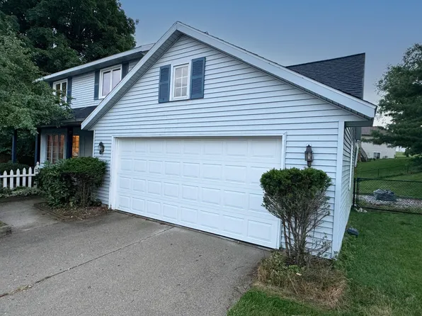 1176 Bunkerway Dr SW, Wyoming, MI 49509