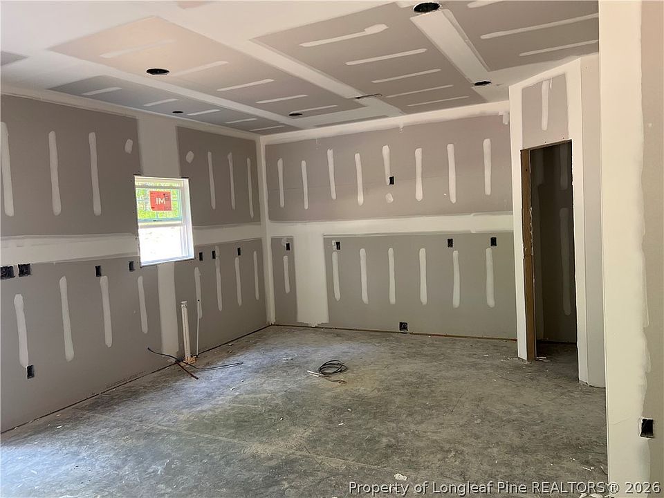 2nd image of 475 Crichton Ct