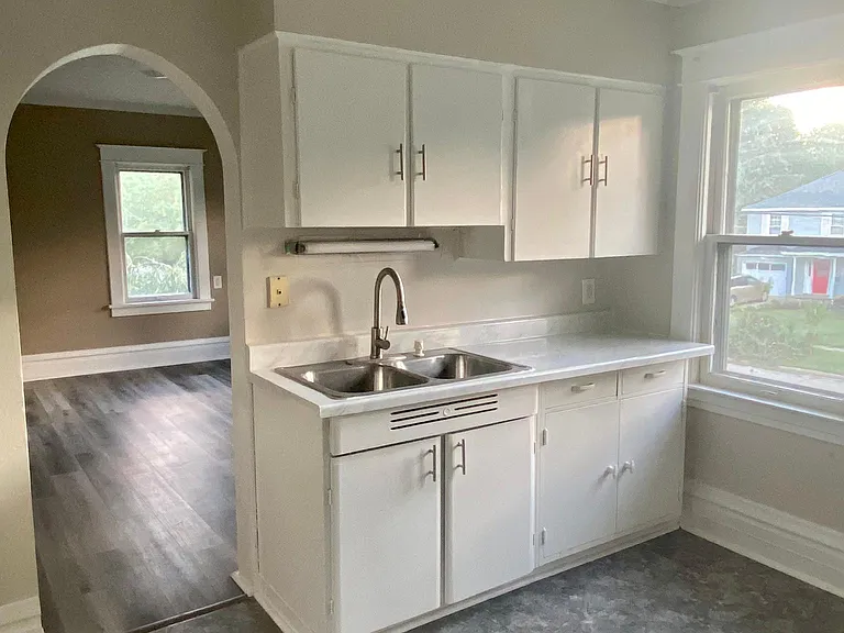 2811 Duke St #2 — Photo 4
