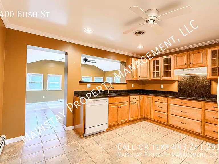5400 Bush St — Photo 8