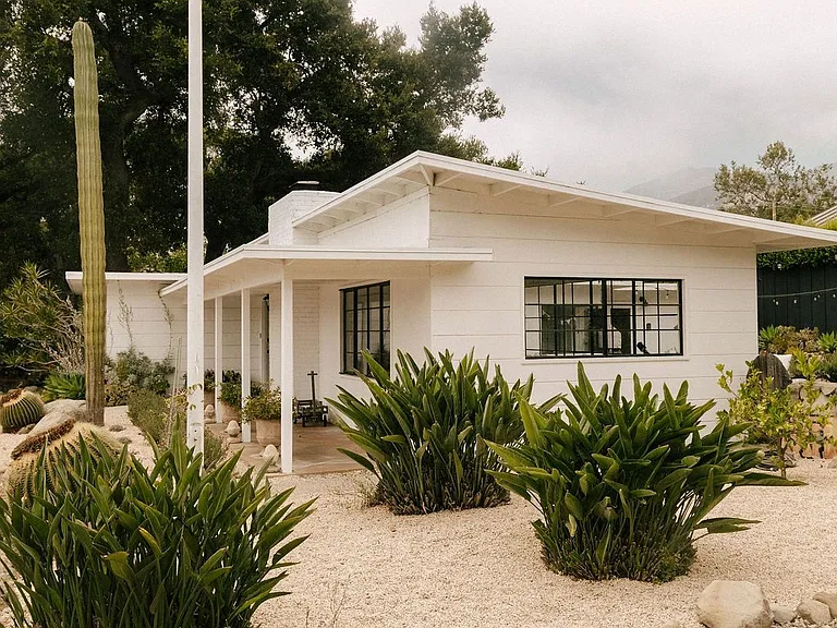 696 Romero Canyon Rd — Photo 42