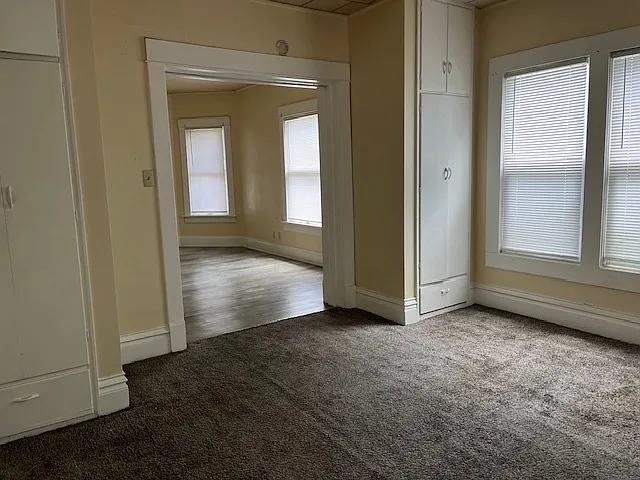 532 Western Ave — Photo 2