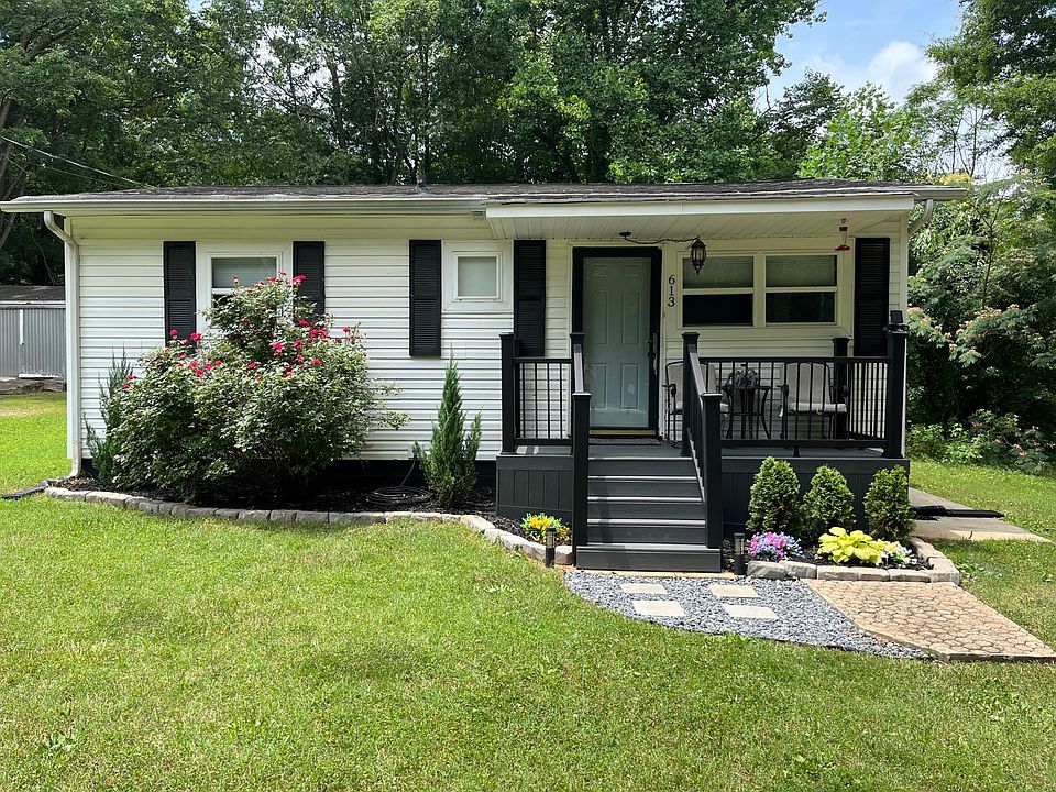 1st image of 613 Medlin St