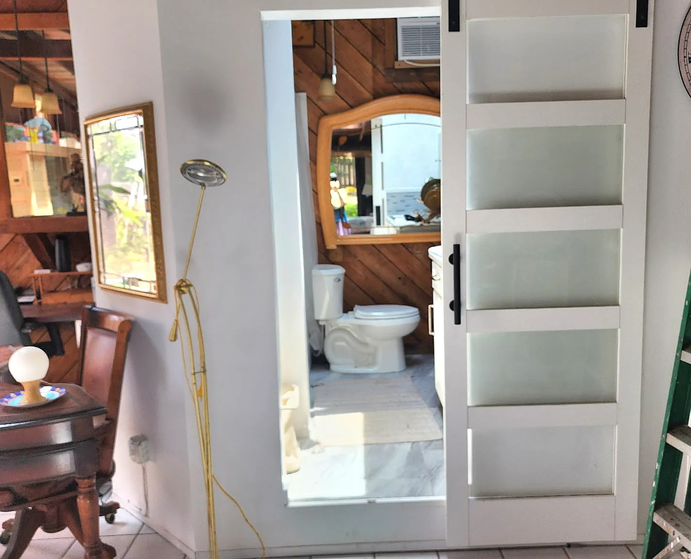 Studio, 750 sqft, $1,600 — Photo 3