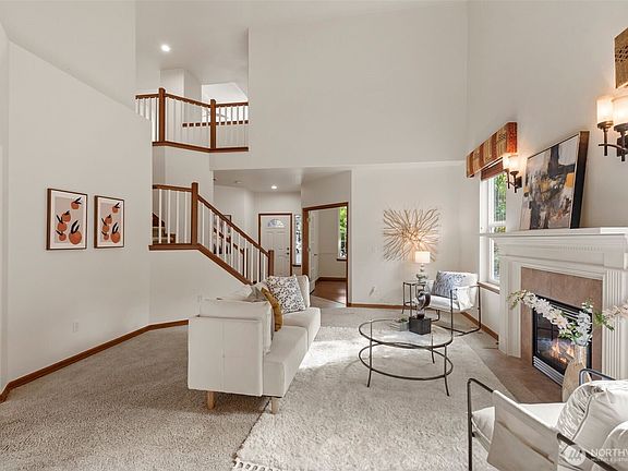 4th image of 23809 22nd Avenue W