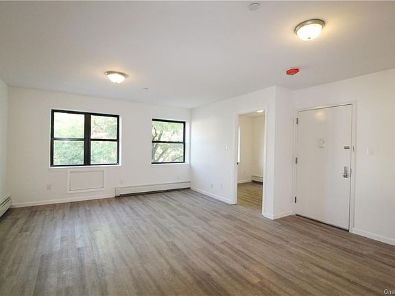 2nd image of 1342 Prospect Ave #3