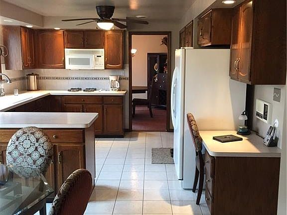 4th image of 711 Scovell Dr